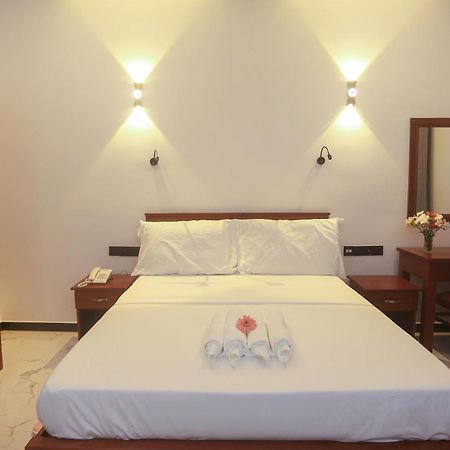 Sheron Resort Unawatuna Buitenkant foto