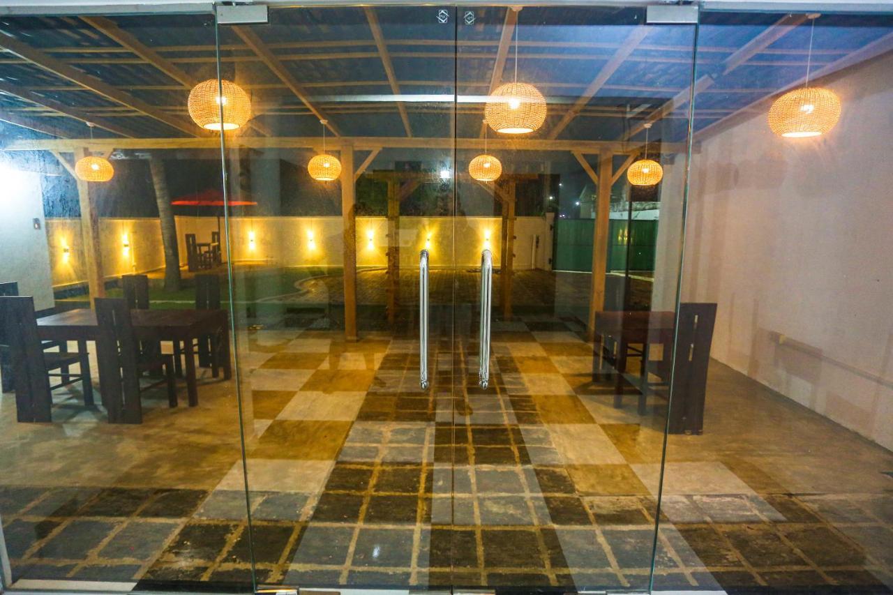 Sheron Resort Unawatuna Buitenkant foto